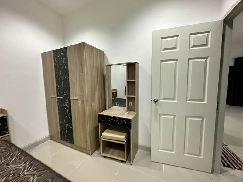 ให้เช่าทาวน์โฮม ม.เซนสิริ ศรีราชา, Chon Buri (Pattaya), Thung Suk La, Si Racha, Chon Buri (Pattaya), 2 Bedrooms, 60 sqm, Townhouse For Rent, by Dusit Saengfa, 11807147 - DDproperty.com