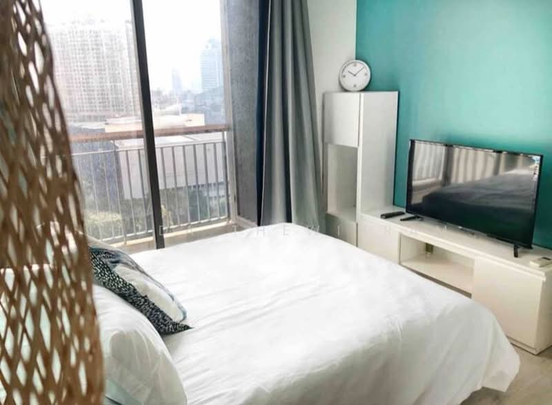 Rhythm Sukhumvit 42, Bangkok, Soi Sukhumvit 42, Sukhumvit Road, Phra Kanong, Khlong Toei, Bangkok, 1 Bedroom, 45 sqm, Condo For Rent, by Thida Thewinram, 11807189 - DDproperty.com