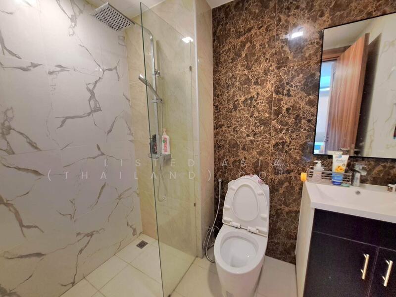 For Sale - Arcadia Beach Resort, Chon Buri (Pattaya)