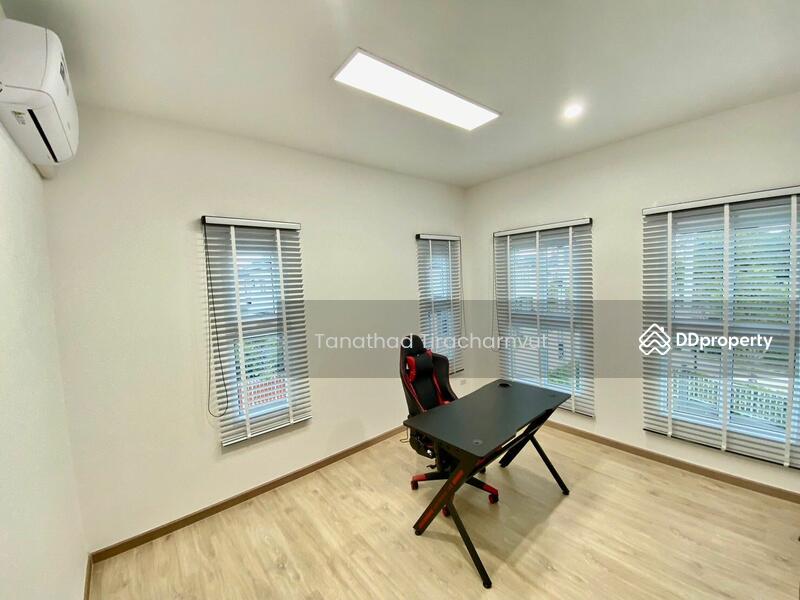 ห้องนอนชั้น2 หน้าบ้าน 