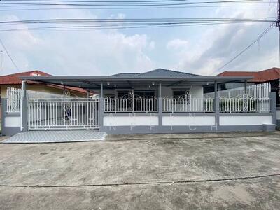 ขาย - Takhian Tia, Bang Lamung District, Chon Buri 20150, ชลบุรี