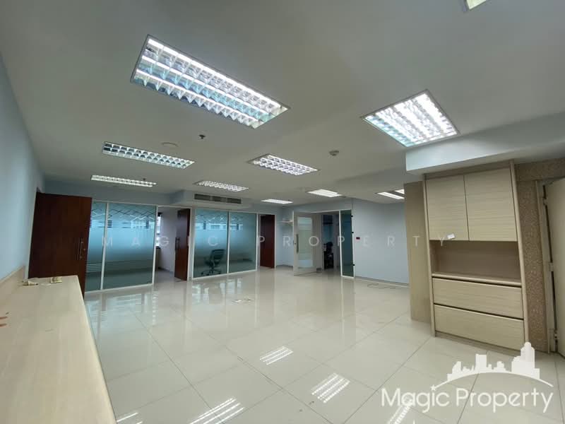 Ocean Tower I : โอเชี่ยนทาวเวอร์ 1, กรุงเทพ, 170 ถนนรัชดาภิเษก, คลองเตย, กรุงเทพ, 281 ตร.ม., สำนักงาน ให้เช่า, โดย Magic Property, 11808578 - DDproperty.com