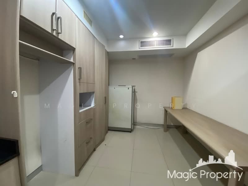 Ocean Tower I, bangkok, 170 Ratchadaphisek Road, Khlong Toei, Bangkok, , 281 sqm, Office Space For Rent, by Magic Property, 11808578 - DDproperty.com