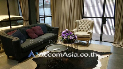 ขาย - House for Sale and Rent in Sathorn, Bangkok near BTS Surasak, กรุงเทพ