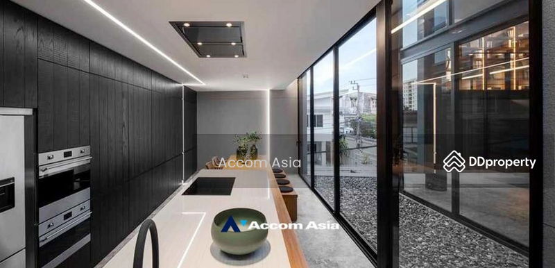 For Sale - House for Sale in Sathorn, Bangkok near BTS Surasak, Bangkok