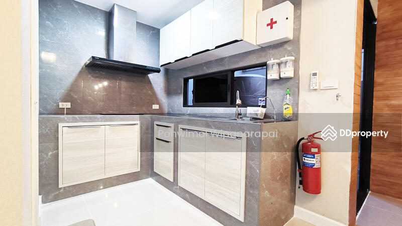 For Sale - Patio Rama 9-Pattanakarn, Bangkok