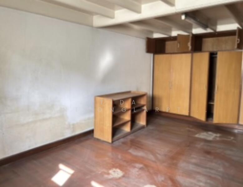 Colonial style and Wooden house @ Sathon Nuea, Bangkok, Silom, Bang Rak, Bangkok, 10+ Bedrooms, 878 sqm, Single Detached House For Rent, by Tida phanthonglarptawee, 11808782 - DDproperty.com