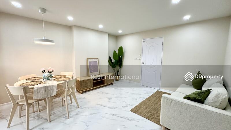 For Sale - Sathon Suites, Bangkok