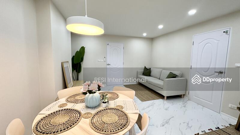 For Sale - Sathon Suites, Bangkok