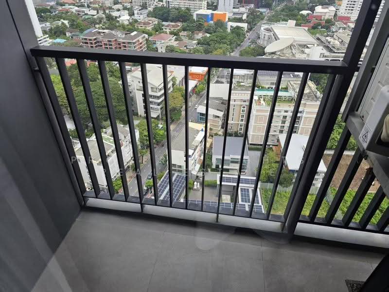 Maru Ekkamai 2, Bangkok, 70-5 Sukhumvit 63 Road, Phra Kanong Nua, Watthana, Bangkok, 2 Bedrooms, 60 sqm, Condo For Rent, by PROPERTYSIGHTS REAL ESTATE, 11808835 - DDproperty.com