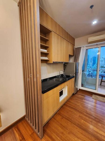 Ivy Sathorn 10 : ไอวี่ สาทร 10, กรุงเทพ, 88 ซอยสาทร 12 ถนนสาทร, สีลม, บางรัก, กรุงเทพ, 40 ตร.ม., คอนโด ให้เช่า, โดย Caveman Property, 11809408 - DDproperty.com