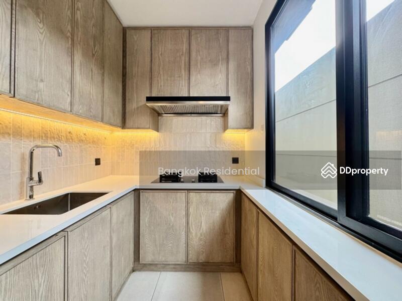For Rent - Detached House, Bangkok