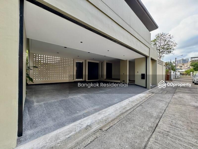 For Rent - Detached House, Bangkok