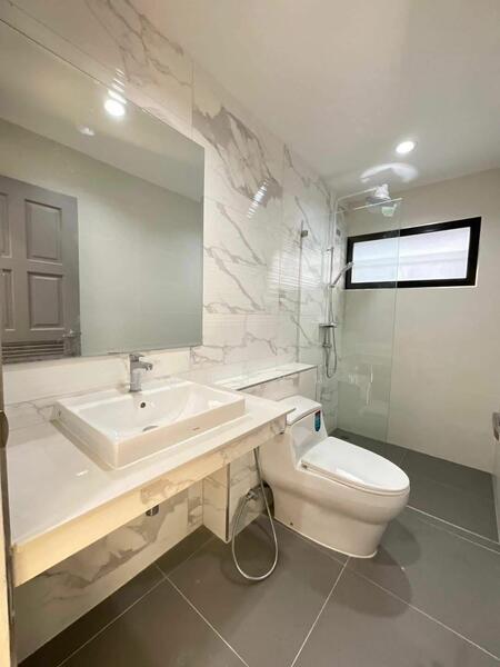 ขายบ้านหรู หมู่บ้านพุทธชาติ ไพรเวทโฮม พุทธมณฑลสาย4 ศาลายา ตรงข้ามองค์พระ สวนพุด ตกแต่งใหม่พร้อมอยู่, นครปฐม, พุทธมณฑล สาย4, ศาลายา, พุทธมณฑล, นครปฐม, 300 ตร.ม., บ้านเดี่ยว ขาย, โดย ทัศนีย์ ปัญญานันท์, 11809884 - DDproperty.com