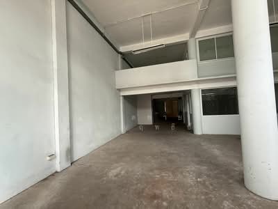 ขาย - ขายตึกแถว 2 คูหา 3.5 ชั้น ซอยท่าข้าม28/1 7 ล้านบาท, กรุงเทพ