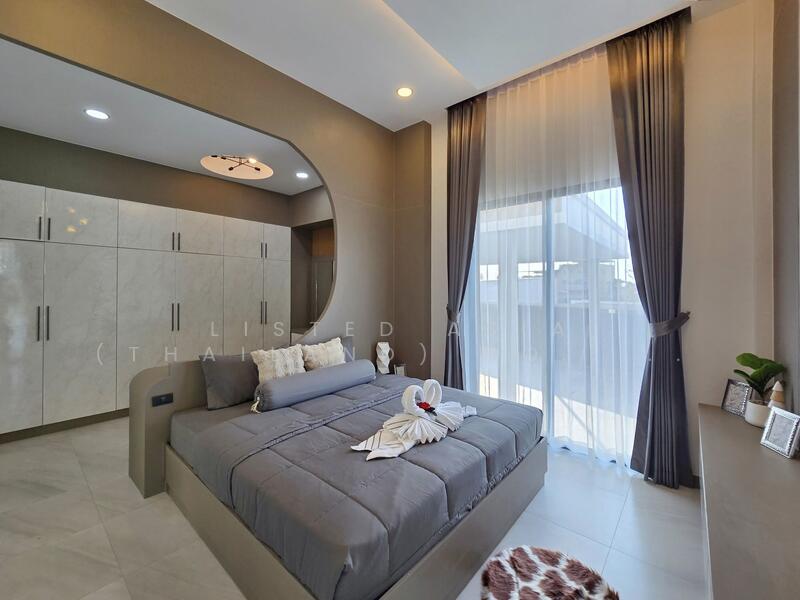 3 Bedrooms Pool Villa in Mabprachan - Pattaya, Chon Buri (Pattaya), Nong Pru, Bang Lamung (Pattaya), Chon Buri (Pattaya), 3 Bedrooms, 230 sqm, Villa For Sale, by PLC Real Estate, 11810268 - DDproperty.com