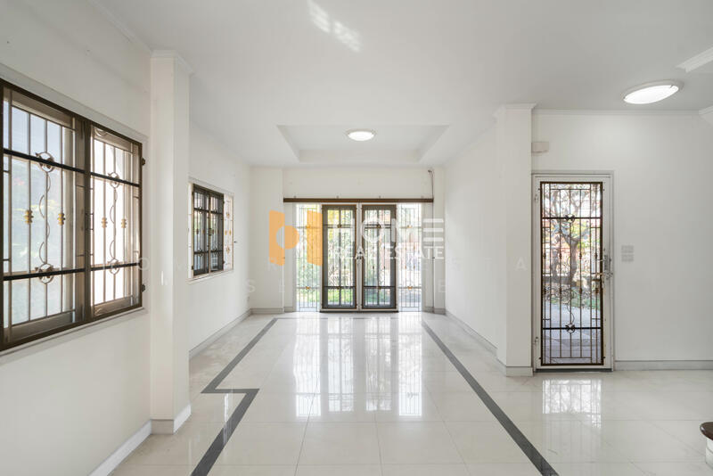 For Sale - Parkway Chalet Ramkhamhaeng, Bangkok