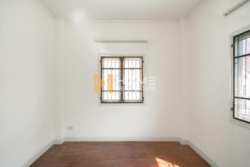 ขาย - Parkway Chalet Ramkhamhaeng : พาร์คเวย์ ชาเล่ต์ รามคำแหง, กรุงเทพ