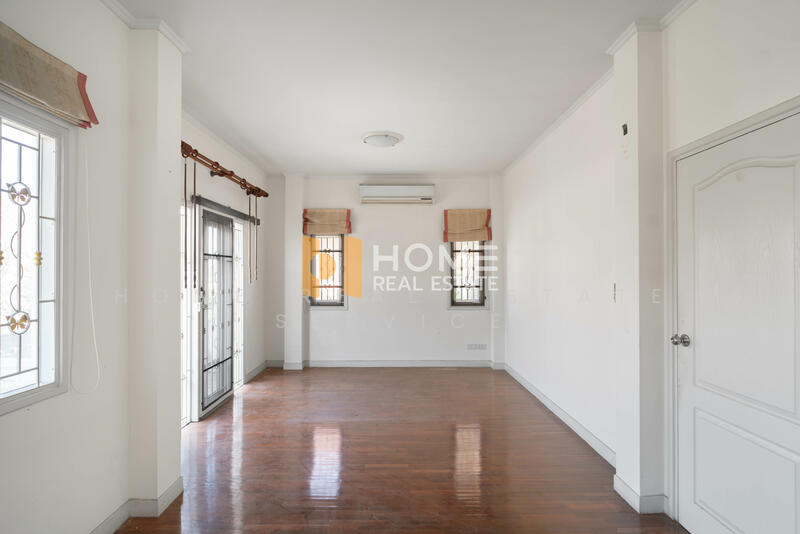 For Sale - Parkway Chalet Ramkhamhaeng, Bangkok