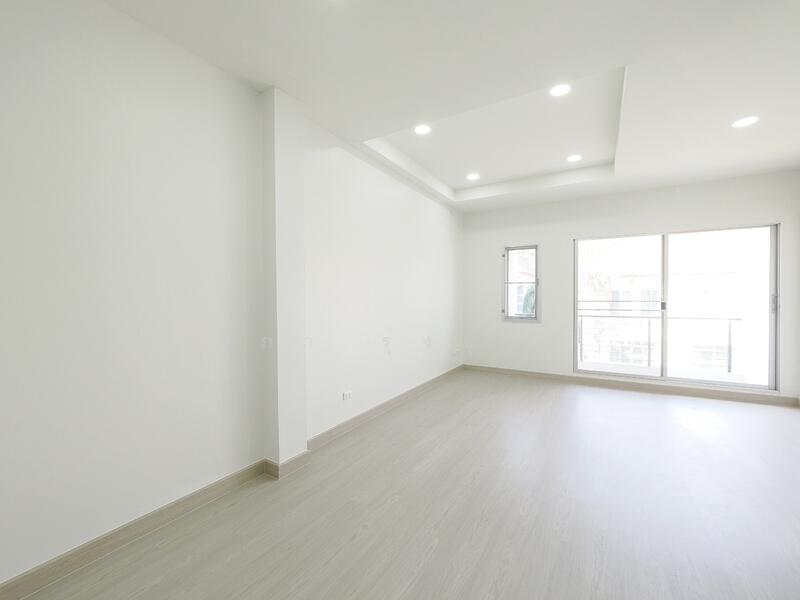 ขายราคาพิเศษ ทาวน์โฮม 3 ชั้น ม.บ้านกลางเมือง ขนาด 21.1 ตร.ว. 3นอน 3น้ำ บ้านสวยแปลงมุม ทำเลดีมาก, กรุงเทพ, 2/128 พระราม 9 - กรุงเทพกรีฑา, หัวหมาก, บางกะปิ, กรุงเทพ, 200 ตร.ม., ทาวน์เฮ้าส์ ขาย, โดย วิภา รุ่งธุระ, 11811124 - DDproperty.com