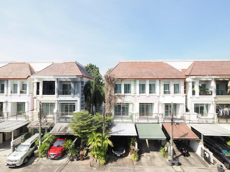 ขายราคาพิเศษ ทาวน์โฮม 3 ชั้น ม.บ้านกลางเมือง ขนาด 21.1 ตร.ว. 3นอน 3น้ำ บ้านสวยแปลงมุม ทำเลดีมาก, กรุงเทพ, 2/128 พระราม 9 - กรุงเทพกรีฑา, หัวหมาก, บางกะปิ, กรุงเทพ, 200 ตร.ม., ทาวน์เฮ้าส์ ขาย, โดย วิภา รุ่งธุระ, 11811124 - DDproperty.com