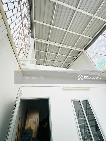 For Sale - Commercial building on main road Ladya near Icon Siam and BTS, shop house 5 floors, Bangkok