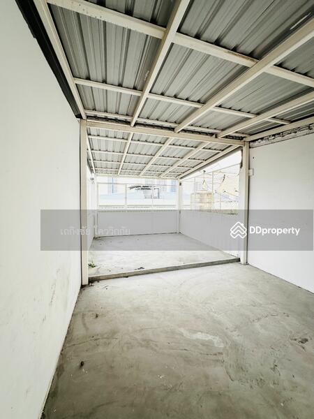 For Sale - Commercial building on main road Ladya near Icon Siam and BTS, shop house 5 floors, Bangkok