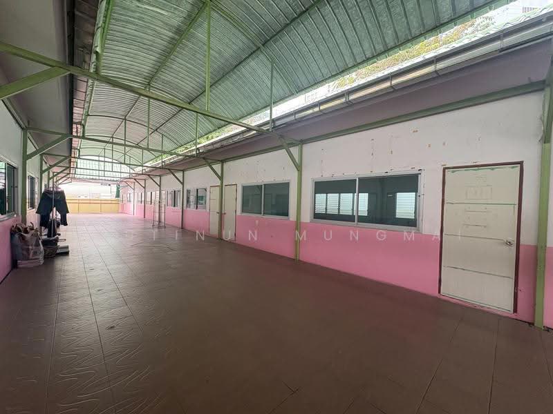 One Storey Building 600 sqm Sathorn near BTS St.Louis, Bangkok, สาทร, Yan Nawa, Sathon, Bangkok, , 600 sqm, Retail Space For Rent, by Chutinun Mungmai, 11811258 - DDproperty.com