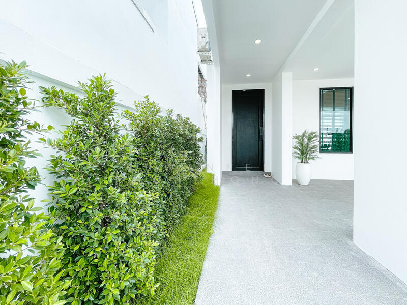 Stunning Luxury Home with Private Pool, Chon Buri (Pattaya), Na Kloe, Bang Lamung (Pattaya), Chon Buri (Pattaya), 4 Bedrooms, 367 sqm, Single Detached House For Sale, by Suwannee Phonthong, 11811339 - DDproperty.com