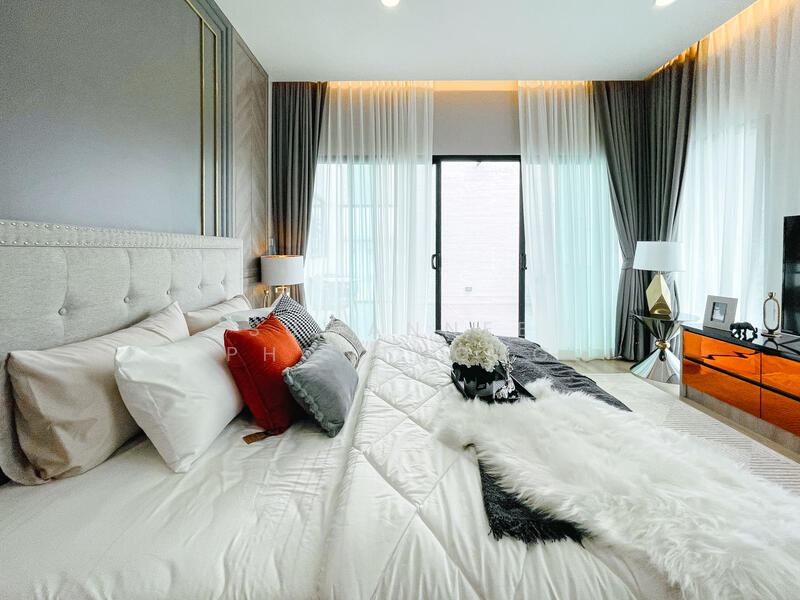 Stunning Luxury Home with Private Pool, Chon Buri (Pattaya), Na Kloe, Bang Lamung (Pattaya), Chon Buri (Pattaya), 4 Bedrooms, 367 sqm, Single Detached House For Sale, by Suwannee Phonthong, 11811339 - DDproperty.com