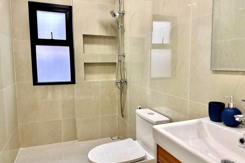 Pool Villa fully furnished, ready to move in, Chon Buri (Pattaya), Huai Yai, Bang Lamung (Pattaya), Chon Buri (Pattaya), 4 Bedrooms, 230 sqm, Single Detached House For Sale, by Suwannee Phonthong, 11811351 - DDproperty.com