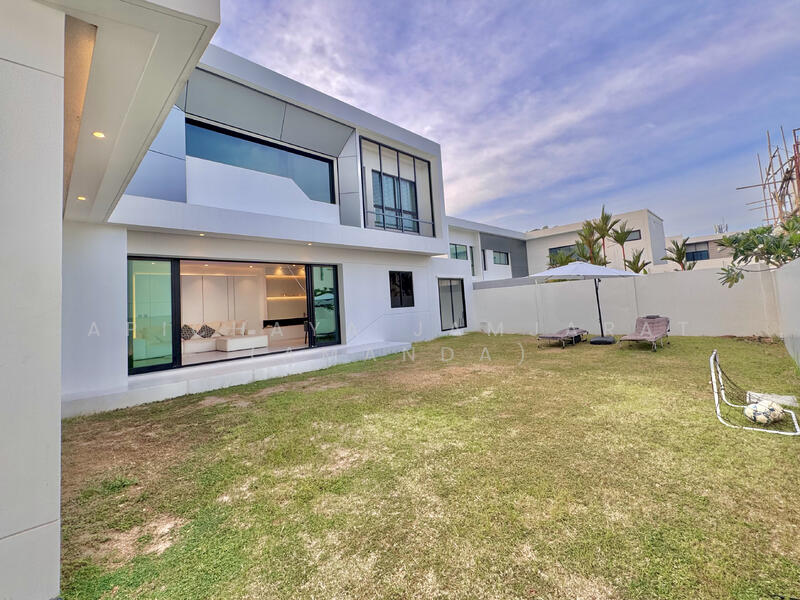Single House 4-Bedroom at Project F by Boat Pattana for Sale & Rent, Phuket, 88/148 Ratsada, Ratsada, Muang Phuket, Phuket, 4 Bedrooms, 200 sqm, Single Detached House For Sale, by Apichaya Jamjarat (Amanda), 11811816 - DDproperty.com