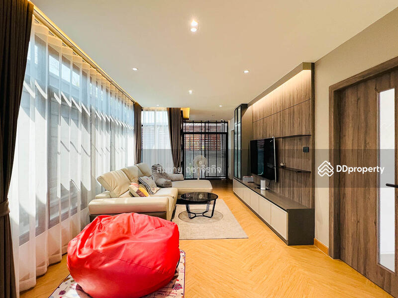 For Sale - Viranya Wongwaen-Onnut, Bangkok