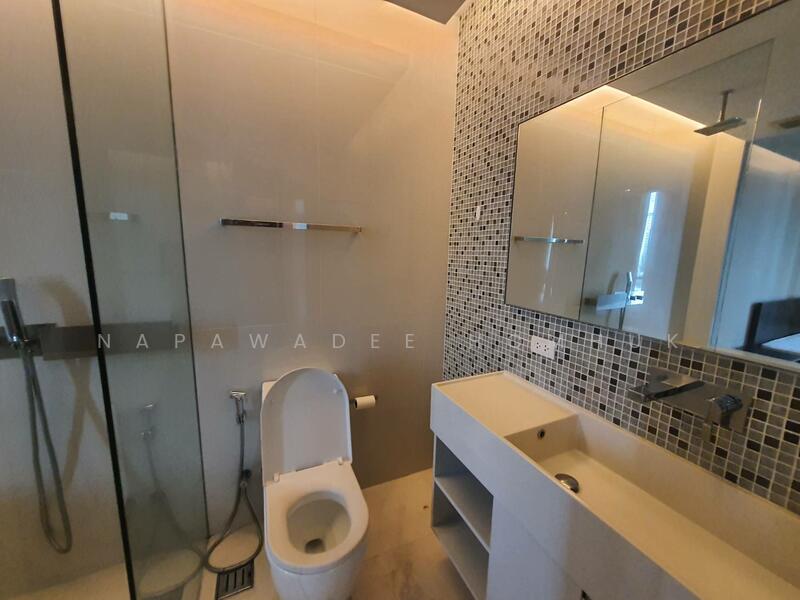 The Room Sukhumvit 21 : เดอะ รูม สุขุมวิท 21, กรุงเทพ, ถนน อโศกมนตรี, คลองเตยเหนือ, วัฒนา, กรุงเทพ, 152 ตร.ม., คอนโด ให้เช่า, โดย Napawadee Homhuk, 11812722 - DDproperty.com