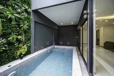 ขาย - บ้านเดี่ยวรีโนเวทใหม่พูลวิลล่า สุุขุมวิท ใกล้รถไฟฟ้าบางจาก, กรุงเทพ
