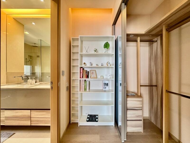The Esse Asoke, Bangkok, 333 Soi Sukhumvit 21, Sukhumvit Road, Khlongtoei Nua, Watthana, Bangkok, 2 Bedrooms, 75 sqm, Condo For Rent, by Bangkok Residential, 11813396 - DDproperty.com
