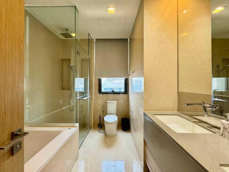 The Esse Asoke, Bangkok, 333 Soi Sukhumvit 21, Sukhumvit Road, Khlongtoei Nua, Watthana, Bangkok, 2 Bedrooms, 75 sqm, Condo For Rent, by Bangkok Residential, 11813396 - DDproperty.com