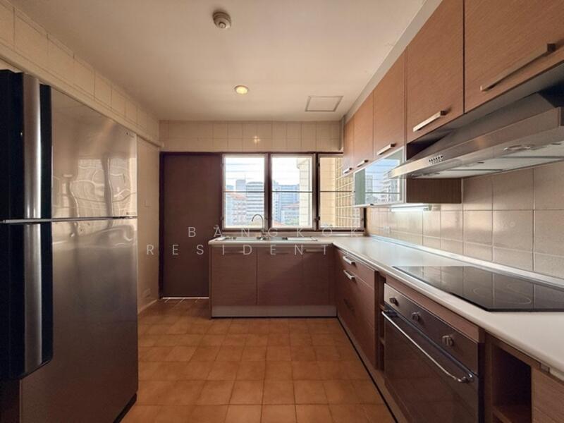 NL Residence, Bangkok, 78 Soi Sukhumvit 21, Khlongtoei Nua, Watthana, Bangkok, 2 Bedrooms, 175 sqm, Condo For Rent, by Bangkok Residential, 11813402 - DDproperty.com