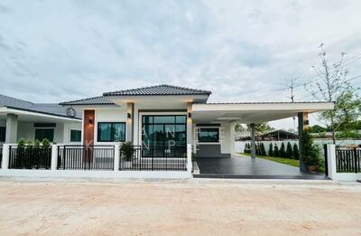 ขาย - 766 ตำบลเชียงพิณ อำเภอเมืองอุดรธานี อุดรธานี 41000, อุดรธานี