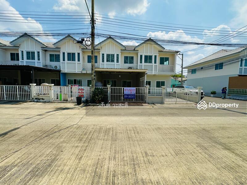 ขาย - หมู่บ้าน อยู่เจริญ5 ลำลูกกา 21.3 ตร.ว. 2 นอน2น้ำ พร้อมเข้าอยู่, ปทุมธานี