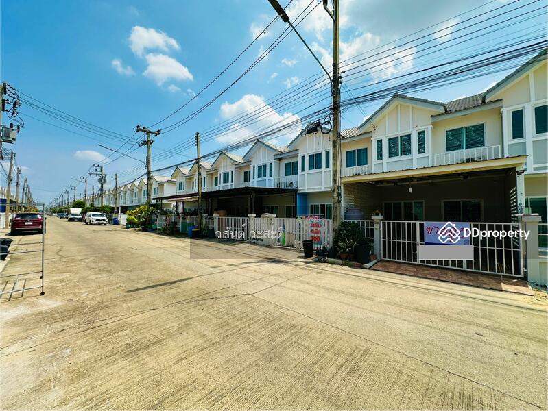 ขาย - หมู่บ้าน อยู่เจริญ5 ลำลูกกา 21.3 ตร.ว. 2 นอน2น้ำ พร้อมเข้าอยู่, ปทุมธานี