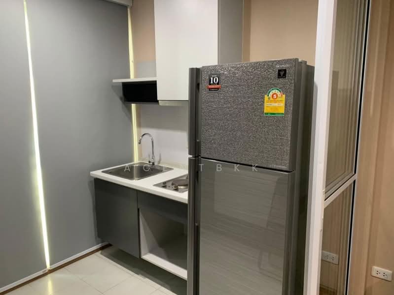 The Base Sukhumvit 77, Bangkok, 289 Sukhumvit 77 Road, Phra Kanong Nua, Watthana, Bangkok, 1 Bedroom, 30 sqm, Condo For Rent, by Agentbkk, 11814146 - DDproperty.com