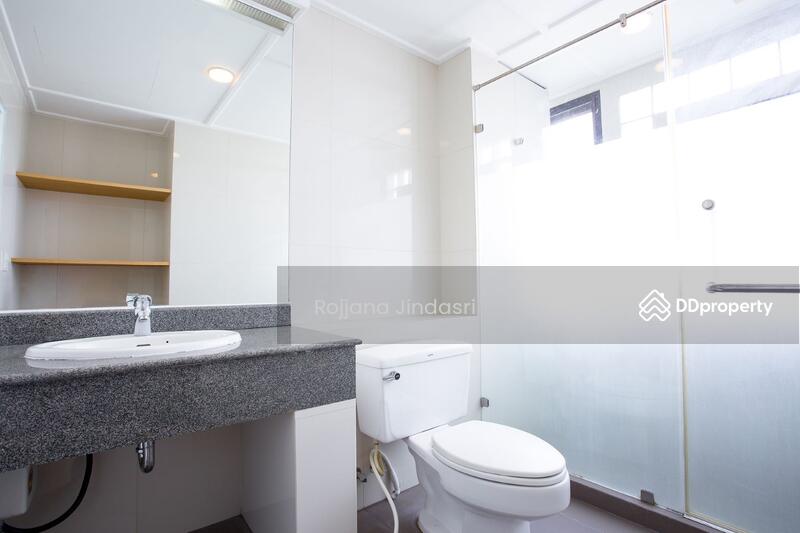 For Rent - Charoenjai Place, Bangkok