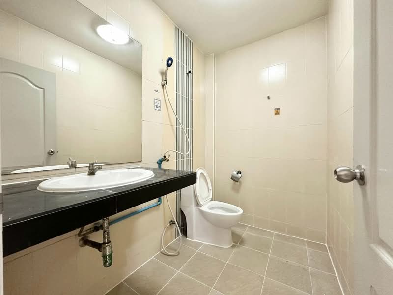 ให้เช่าทาวน์โฮม ม.เซนสิริ แหลมฉบัง ศรีราชา, Chon Buri (Pattaya), Thung Suk La, Si Racha, Chon Buri (Pattaya), 4 Bedrooms, 80 sqm, Townhouse For Rent, by Dusit Saengfa, 11814755 - DDproperty.com