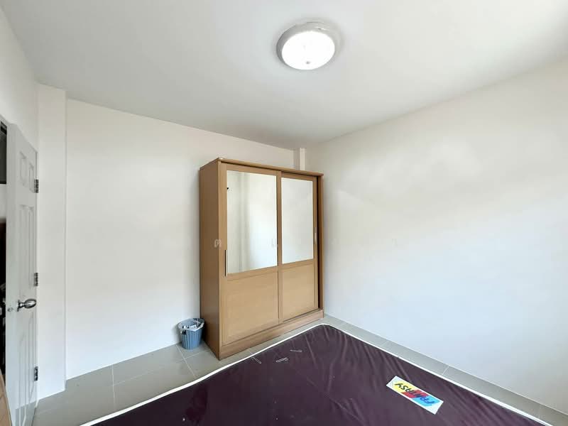 ให้เช่าทาวน์โฮม ม.เซนสิริ แหลมฉบัง ศรีราชา, Chon Buri (Pattaya), Thung Suk La, Si Racha, Chon Buri (Pattaya), 4 Bedrooms, 80 sqm, Townhouse For Rent, by Dusit Saengfa, 11814755 - DDproperty.com