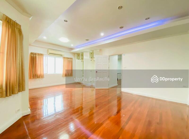 For Sale - Mongkolniwet Village, Bangkok