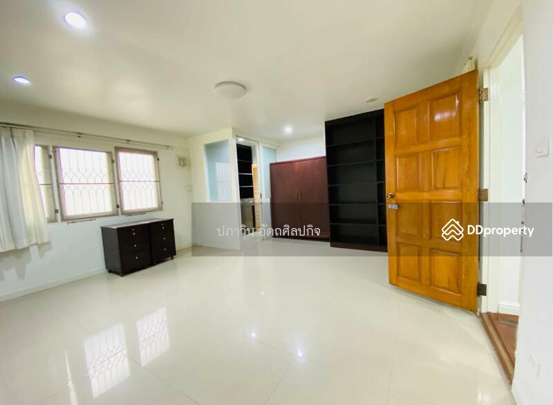 For Sale - Mongkolniwet Village, Bangkok