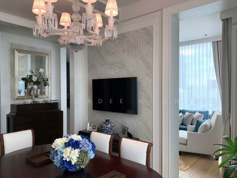 28 Chidlom, Bangkok, 28 Chit Lom Alley, Lumphini, Pathum Wan, Bangkok, 1 Bedroom, 75 sqm, Condo For Rent, by Napawadee Homhuk, 11814917 - DDproperty.com