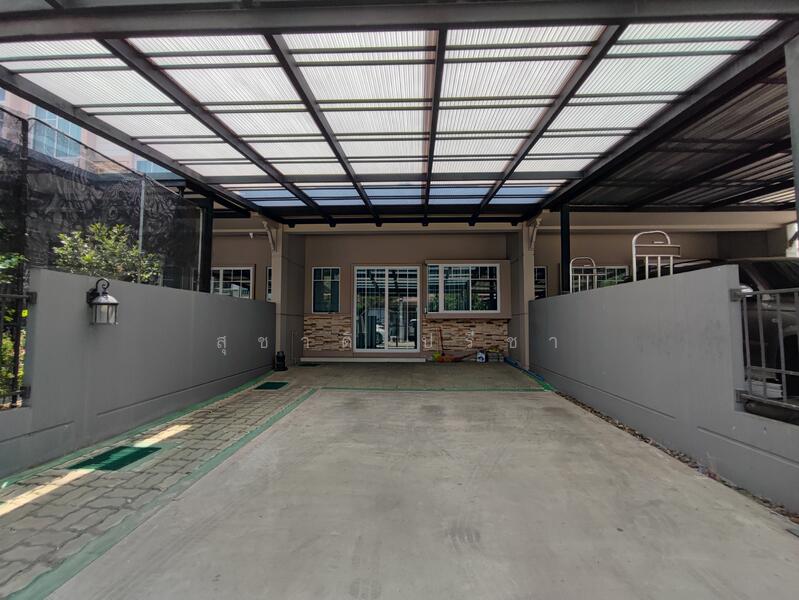 ขาย - Indy Srinakarin-Romklao : อินดี้ ศรีนครินทร์-ร่มเกล้า, กรุงเทพ