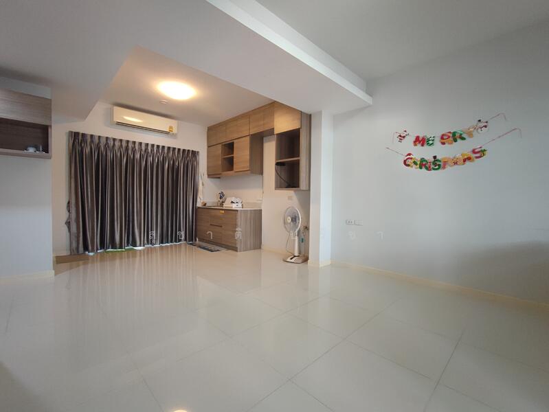 ขาย - Indy Srinakarin-Romklao : อินดี้ ศรีนครินทร์-ร่มเกล้า, กรุงเทพ